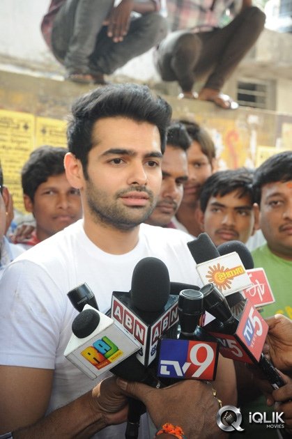Ram-Pothineni-Joins-Swachh-Bharath-Campaign